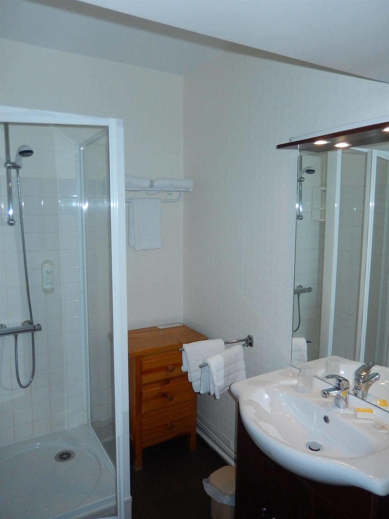 Logis Hotel Lodge La Valette Cesson-Sévigné 외부 사진